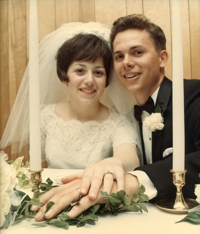 Photo of Sue and Len on their wedding day